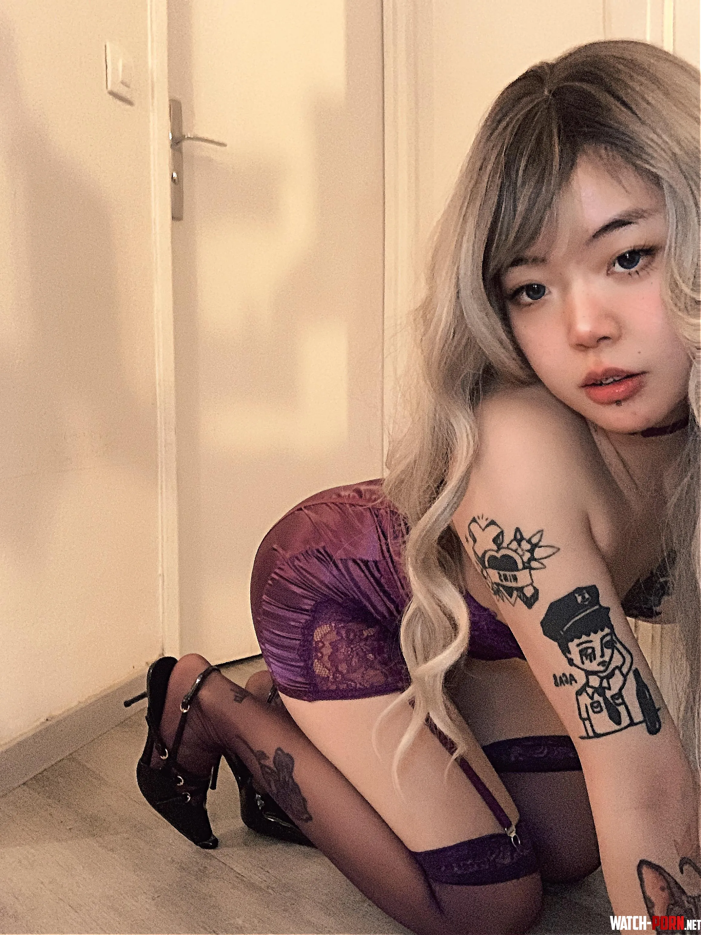 I think my neighbor saw how slutty I am in my house by cH1N5