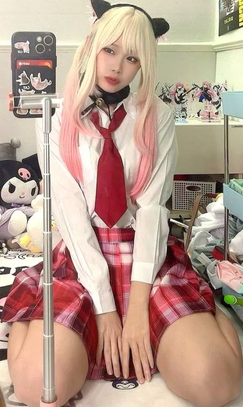 Thumbnail Marin Kitagawa by Hana: My DressUp Darling Cosplay | Consistent-Candy-532