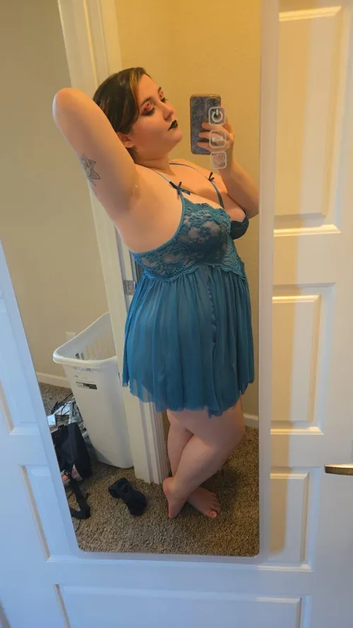 Thumbnail Showing off the Best: BBW Beauty Demonstrated by LovelyGhost1213