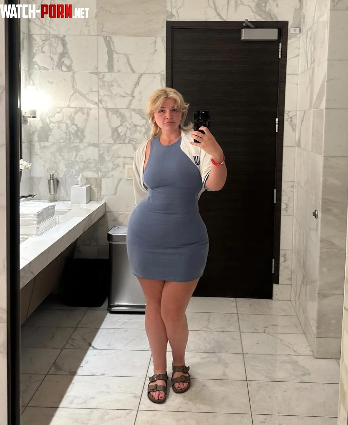 who goes crazy for wide hips in a bodycon by boyeatter