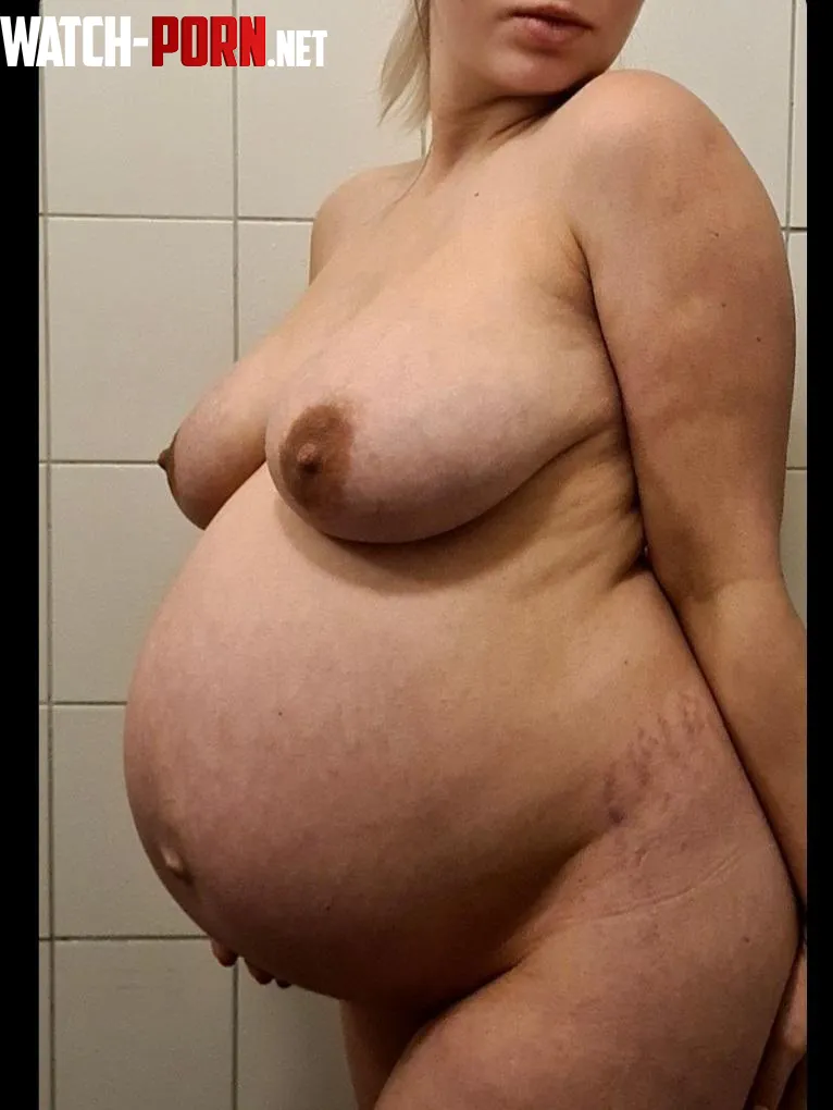 Are older men into pregnant women by brandicandy01