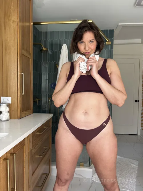 Thumbnail Fitness Buddy Search: Mstrssts' AgedBeauty Call