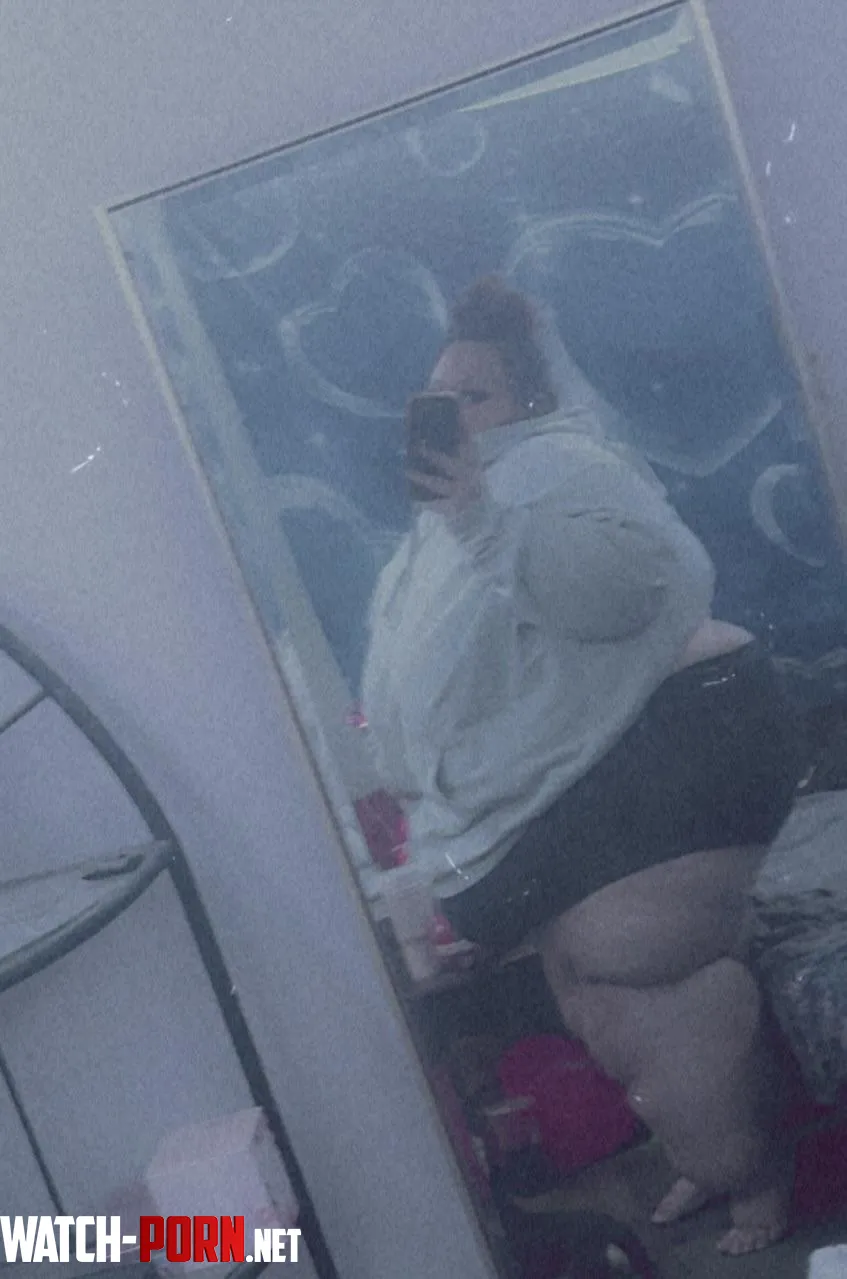 Feed me daddy hehe   hmu by bigmama4448