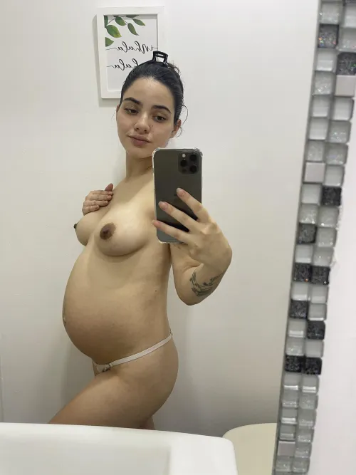 Thumbnail peachyygirly: Navigating First-Time Pregnancy Pleasures