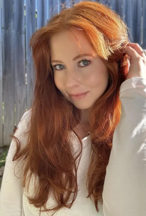 Thumbnail Danielle Collins: A Portrait of Beauty by Able_Information6488