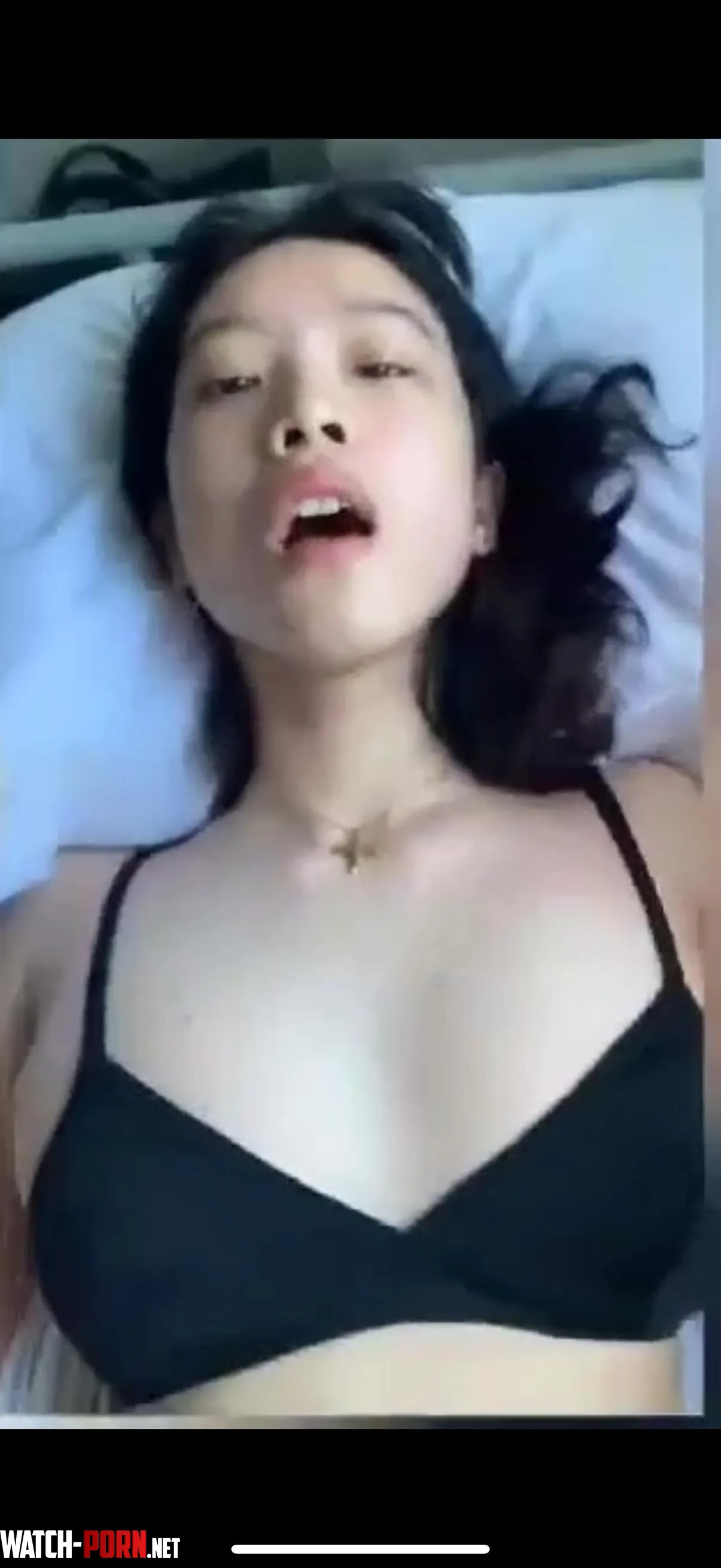 Anyone know her name by noyon_tagtaa