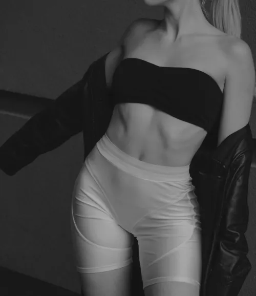 Thumbnail Stylish Confessions: Rocking Crop Tops for a Sexy Look by MoonstarFoxy