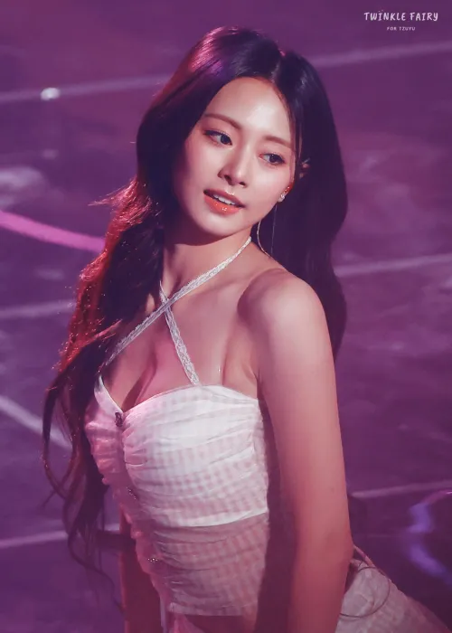 Thumbnail mr_deadstin711 on TWICE's Tzuyu: A Kpop Fap Feature