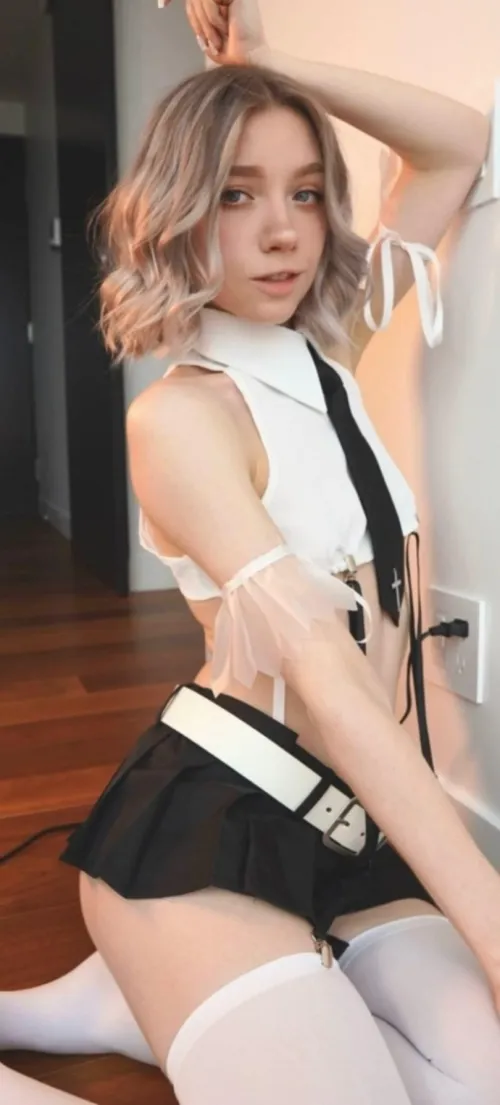 Thumbnail Blonde Beauty: Unexpected Acts by ShyVelvetRose