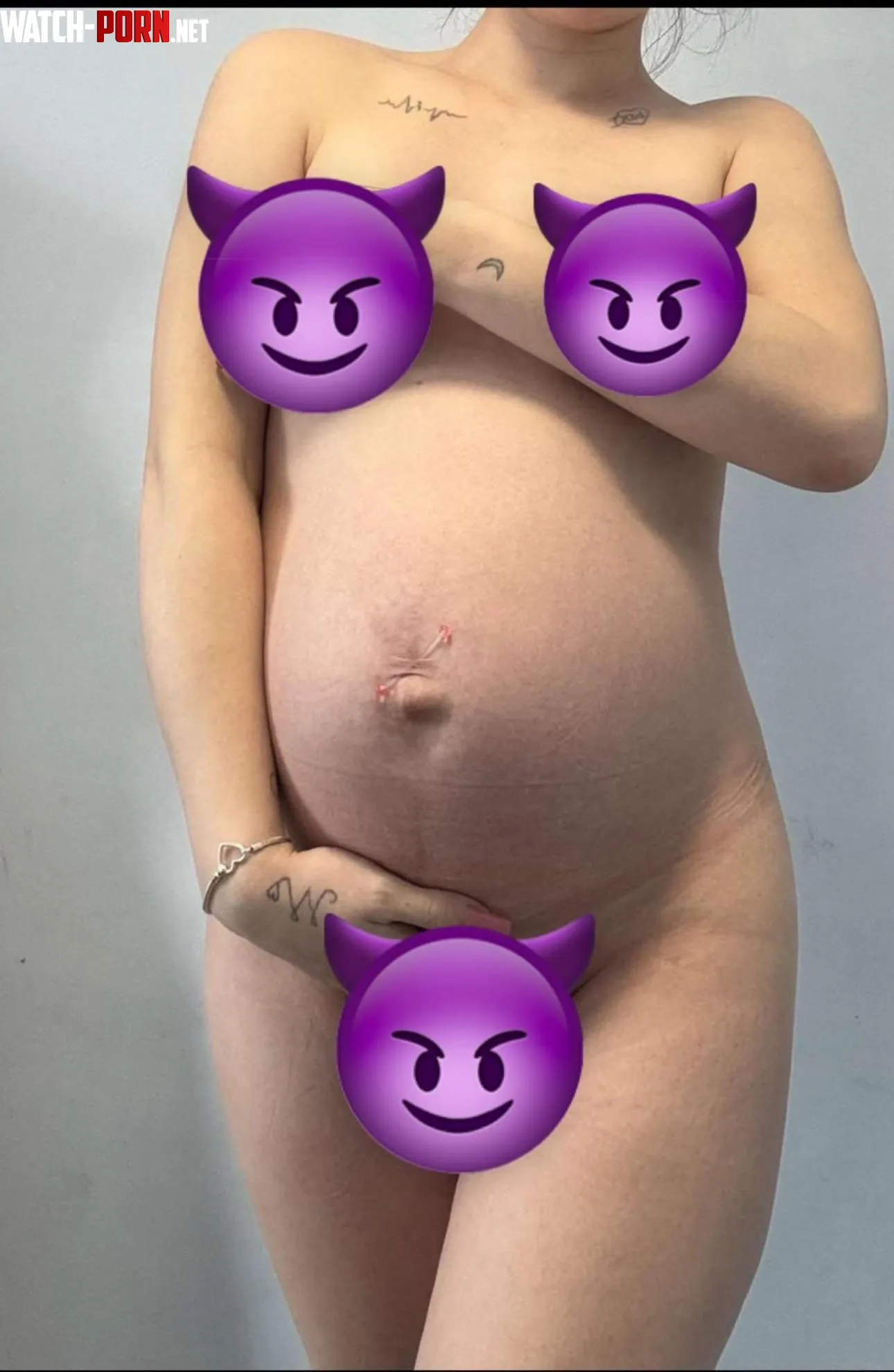Come see whats underneath  link in bio by KelsiLeitch