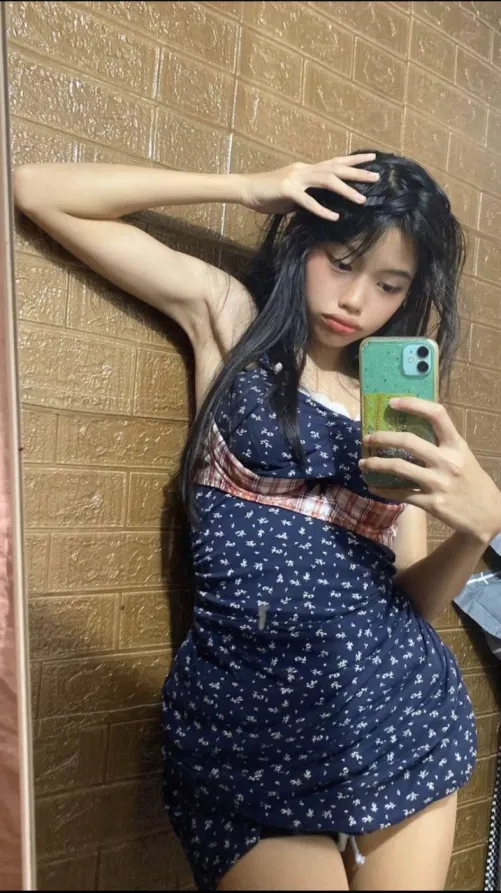 Thumbnail Cute Asian Girl by EmphasisSingle7203 in AsianHotties Category