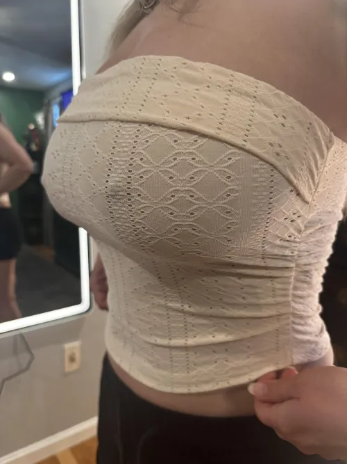 Thumbnail ThorvsL0ki's Observation: Wifeys Tube Top Struggle with Stacked Appeal