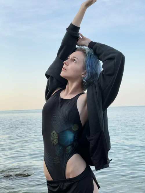 Thumbnail Stretching Toward the Sun by kawaiiipunk - OnePieceSuits