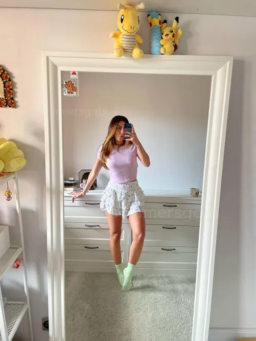 Thumbnail Sunday Mood: Cute and Braless | summersgabi