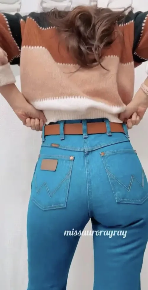 Thumbnail MissAuroraGray's Must-Have Wrangler Booty