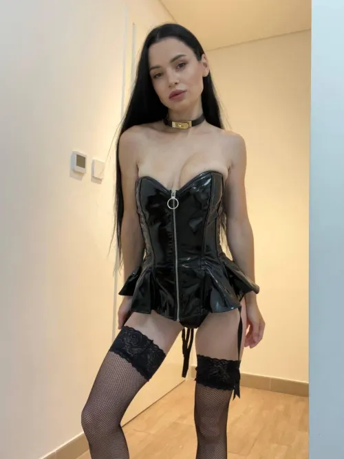 Thumbnail Tease_My_Mind_'s Alluring Shine Revelation