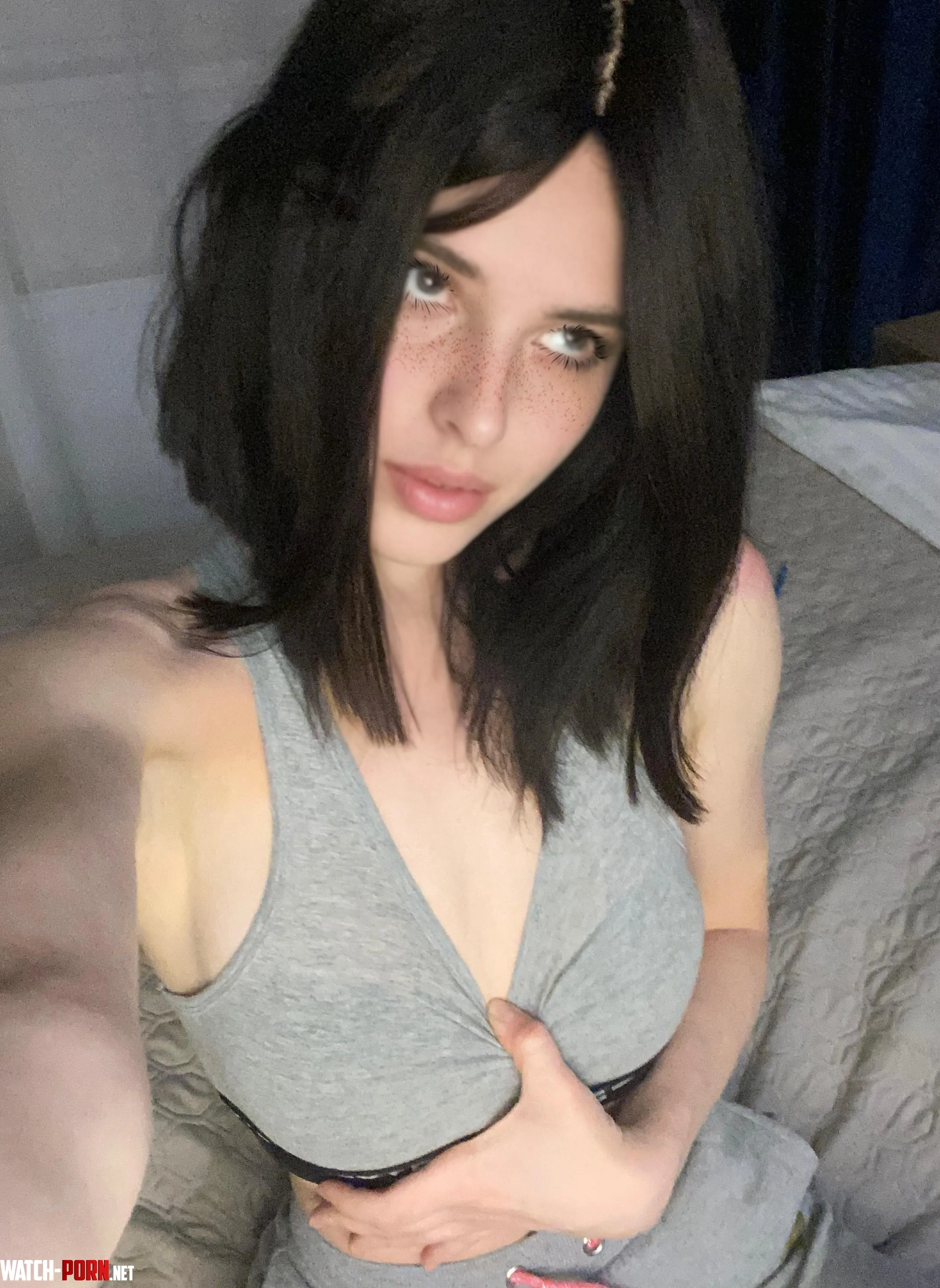 When I dont know what to wear I wear a crop top by lan87james