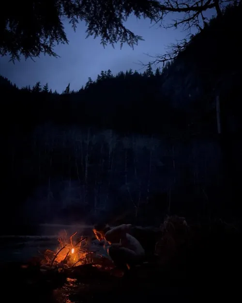 Thumbnail Building a Campfire: Unlikely-Shake7569's Guide