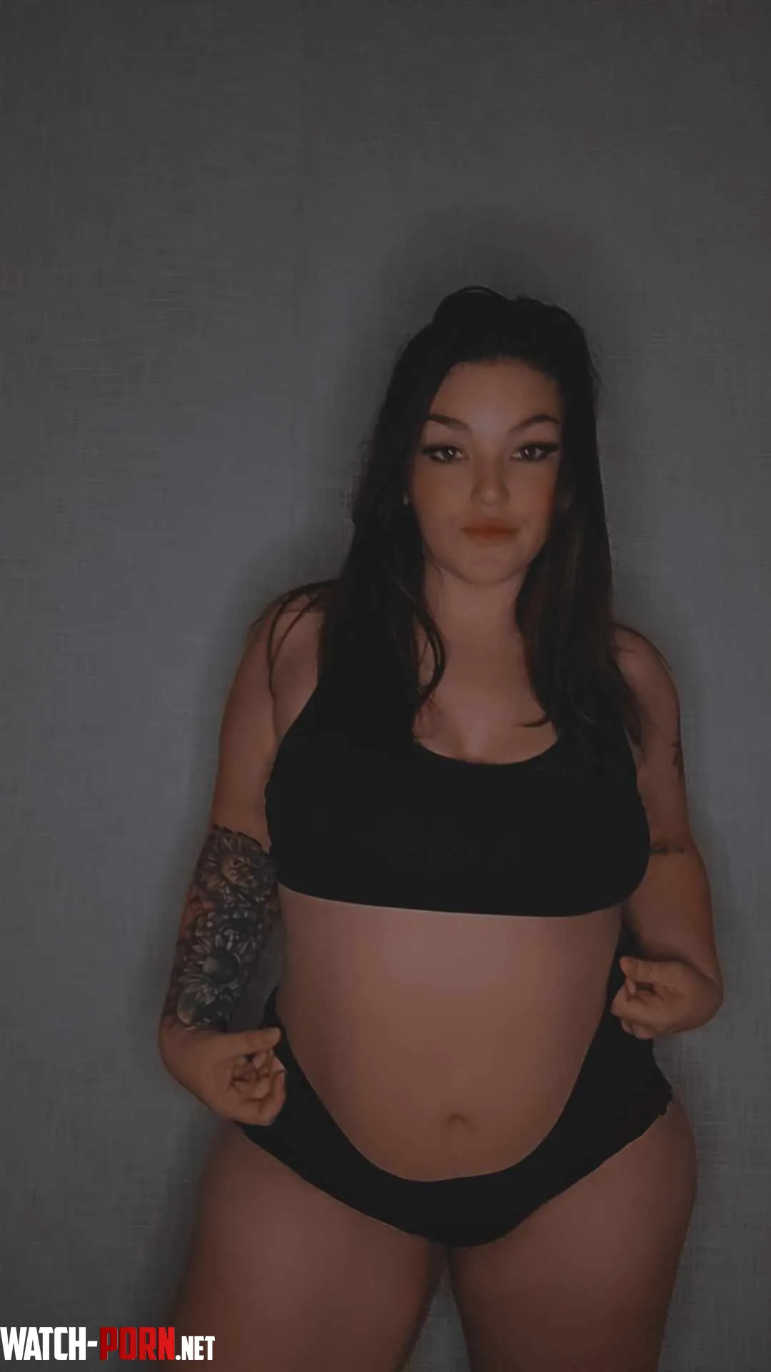 I can be your best and sluttiest addiction by xxxAJ27xx