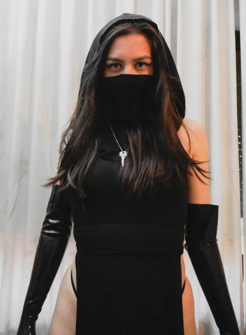 Thumbnail RubberRoyalty_: Dive into Dominating Your Desires with Fetish Fantasies
