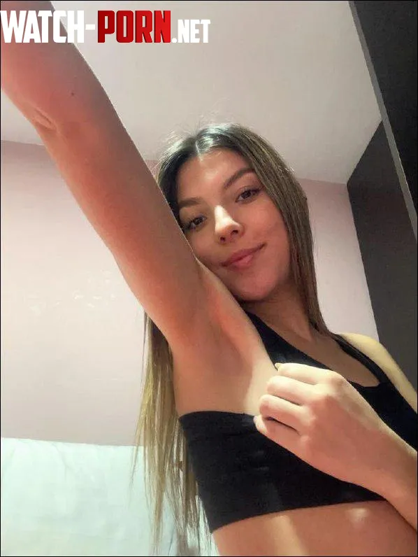 How do I convince a guy to lick my armpits by smallcut1e