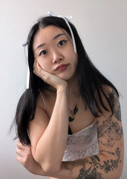 Thumbnail New Neighbor Alert: goddessflili in NextDoorAsians