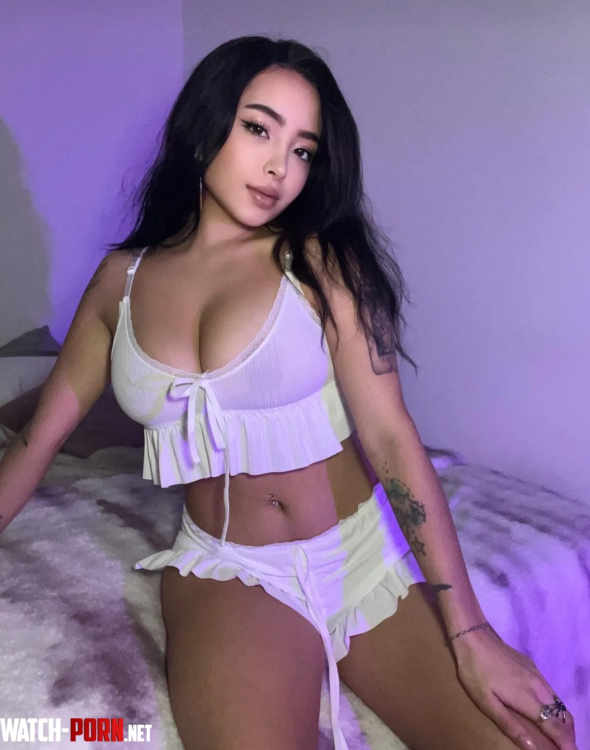 Japanese and Colombian  by bellaniet