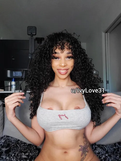 Thumbnail IvyLove31 Charms with Smile in EbonyCuties Collection