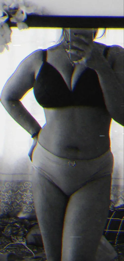 Thumbnail Body Check: Rating My Bikini Look by No-Independent9766
