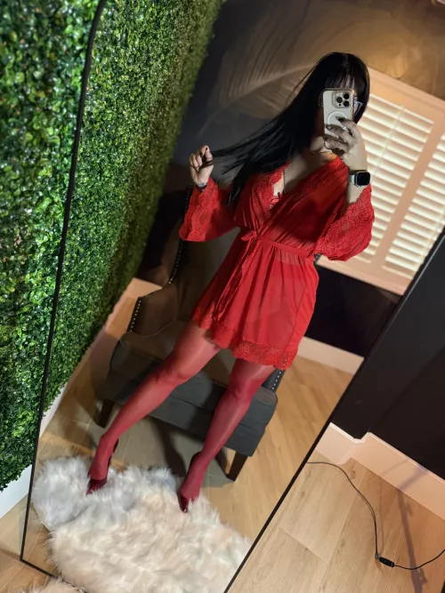 Thumbnail Cranberry Delights: Wearing the Wolfords | Highheelshotwheels
