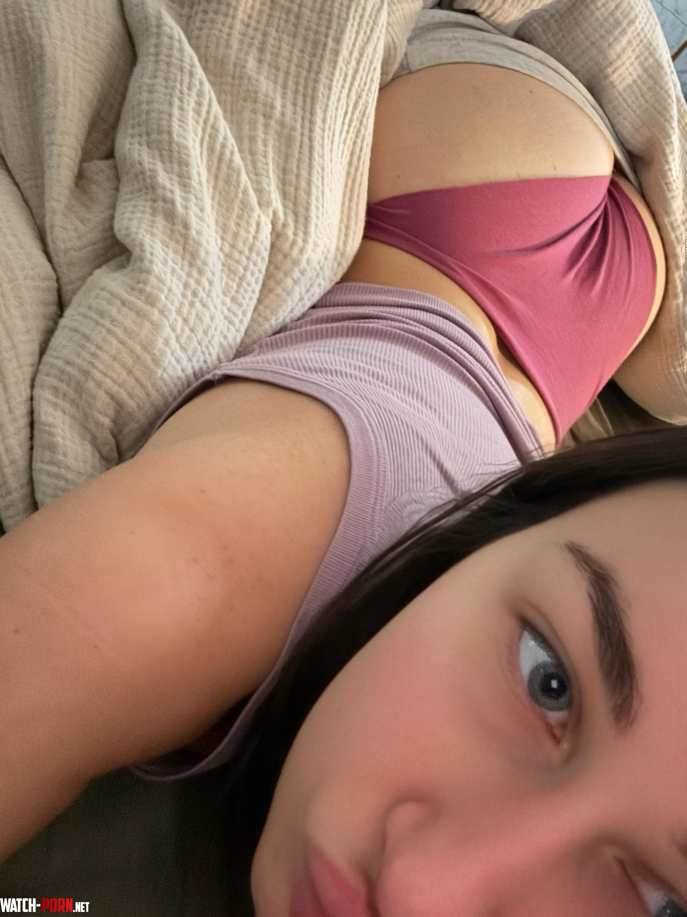 Morning wedgie by mini_mimixx