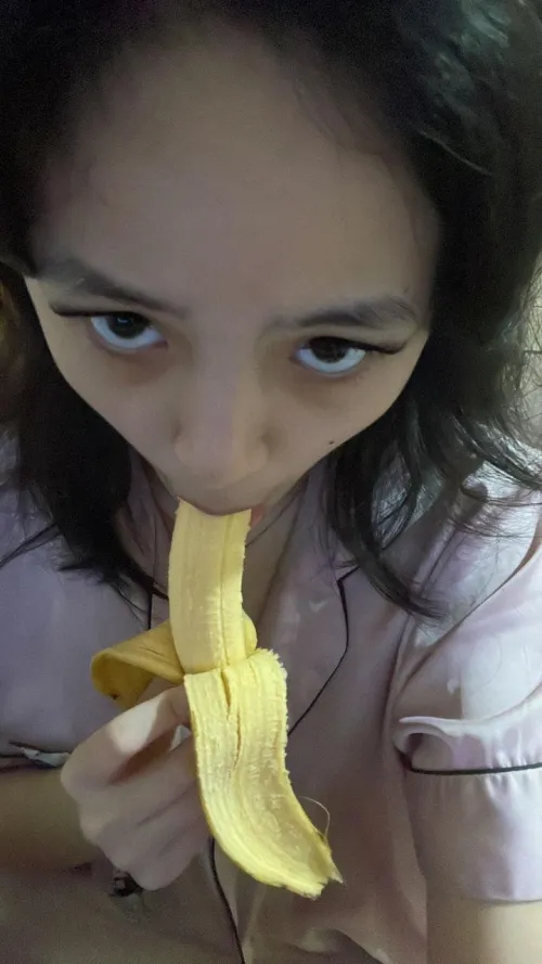 Thumbnail Bold Banana Play: ZaCrzx's Playful AsianFetish Antics