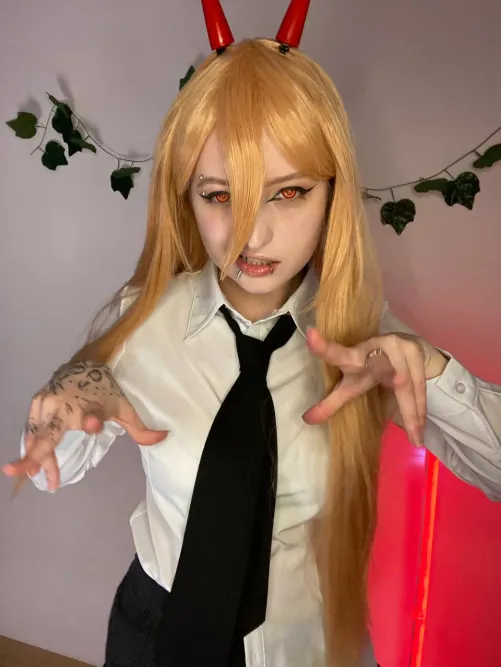 Thumbnail Powerful Cosplay by LovellyEli | cosplaygirls Category