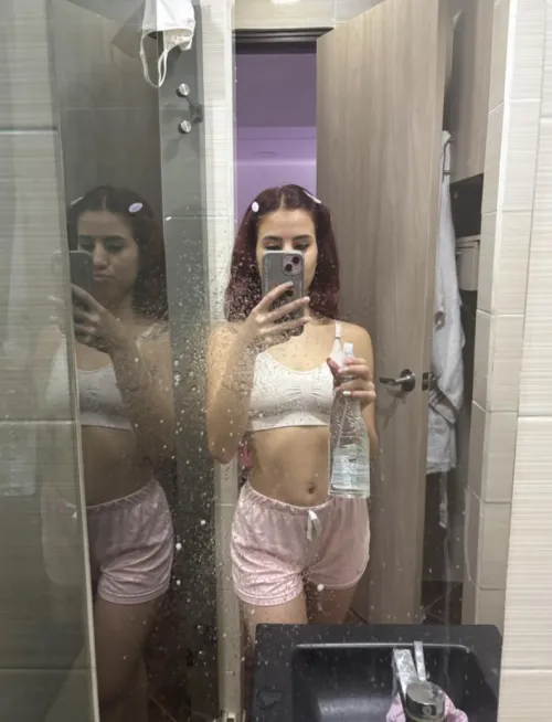 Thumbnail Crop Top for Cleaning: Style Tips from Thebabycute