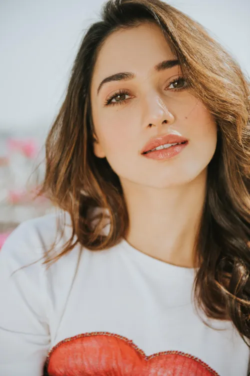 Thumbnail Tamannaah: A Definition of Beauty in the PrettyGirls Category by James007BondUK