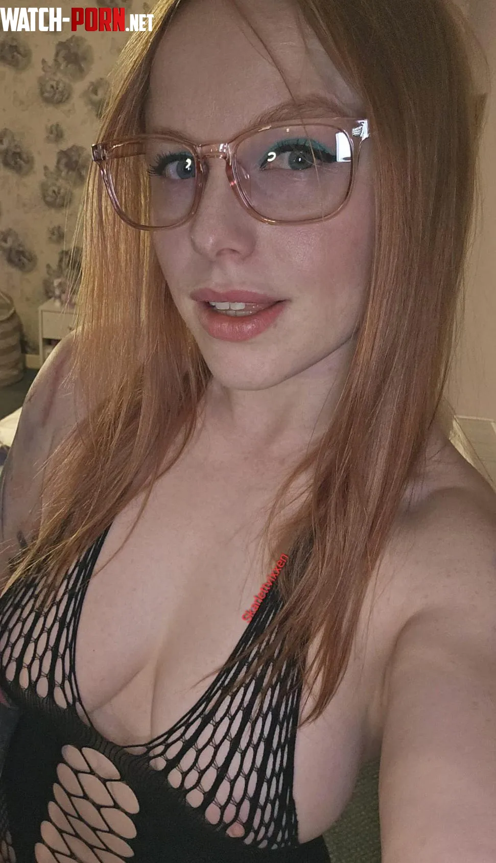 Looking hot tonight by Skarlettvixxen