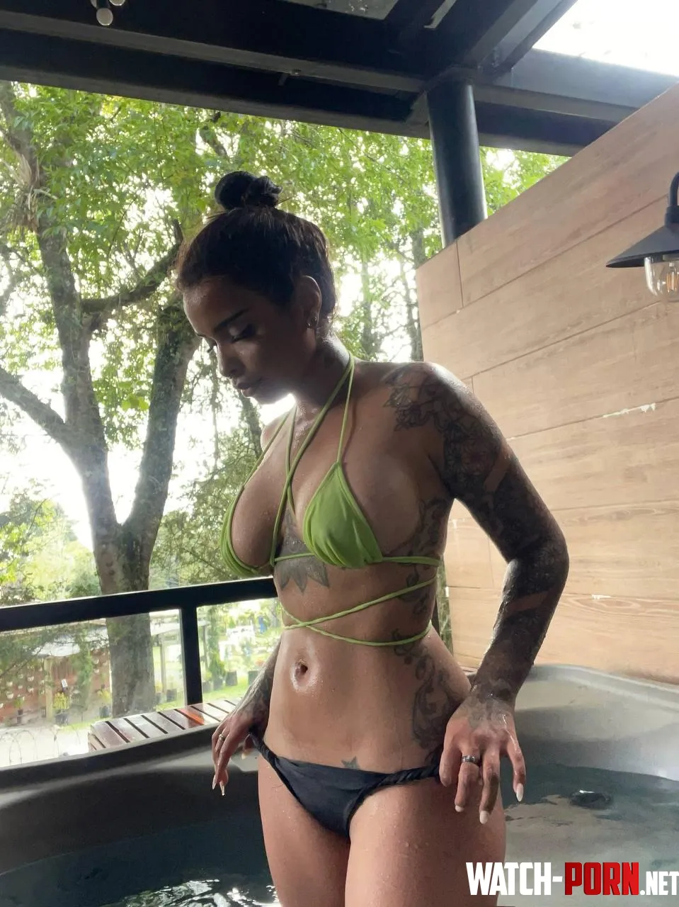 What do you think when you see my wet body by cocodamore
