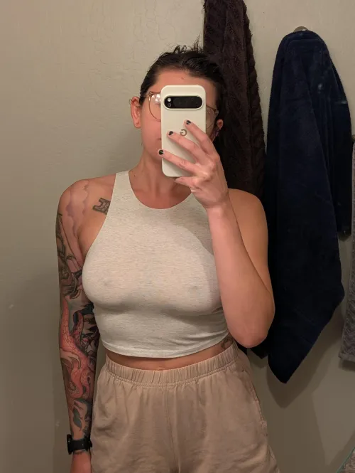 Thumbnail maceface18 Showcases the Perfect CottonSpandex Top | pokies