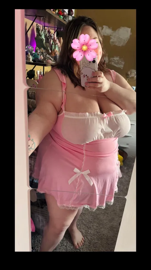 Thumbnail LenaBeanNoodle's Affection for Pink in SSBBW World