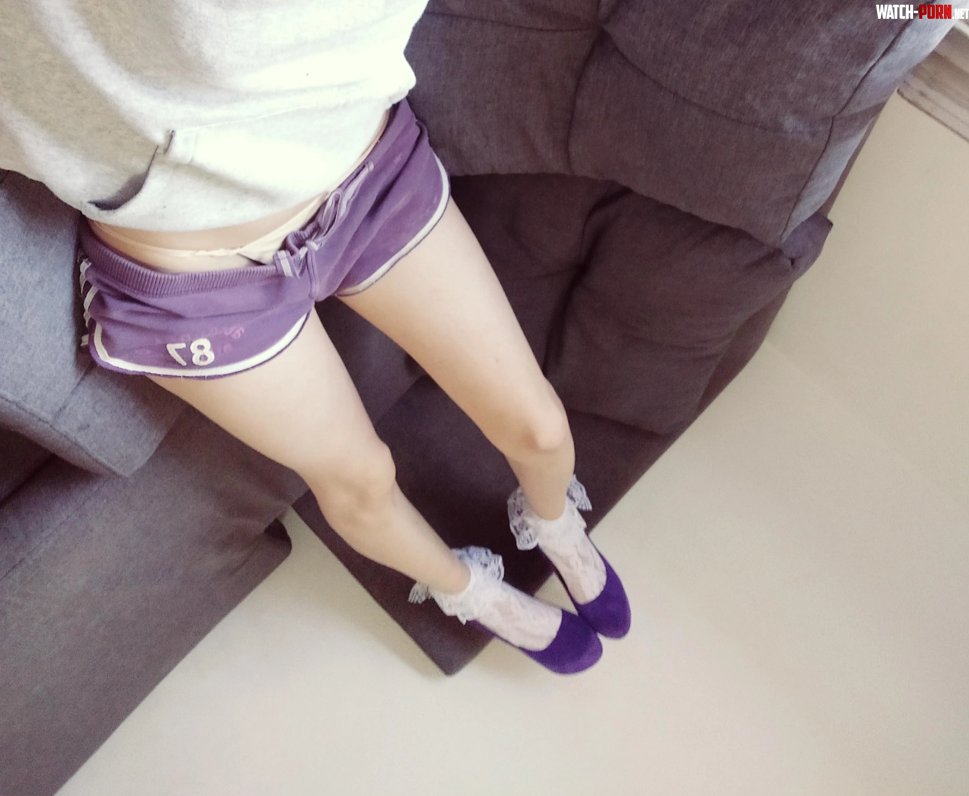 Resting my legs a little oc f 29 by soldaderyan