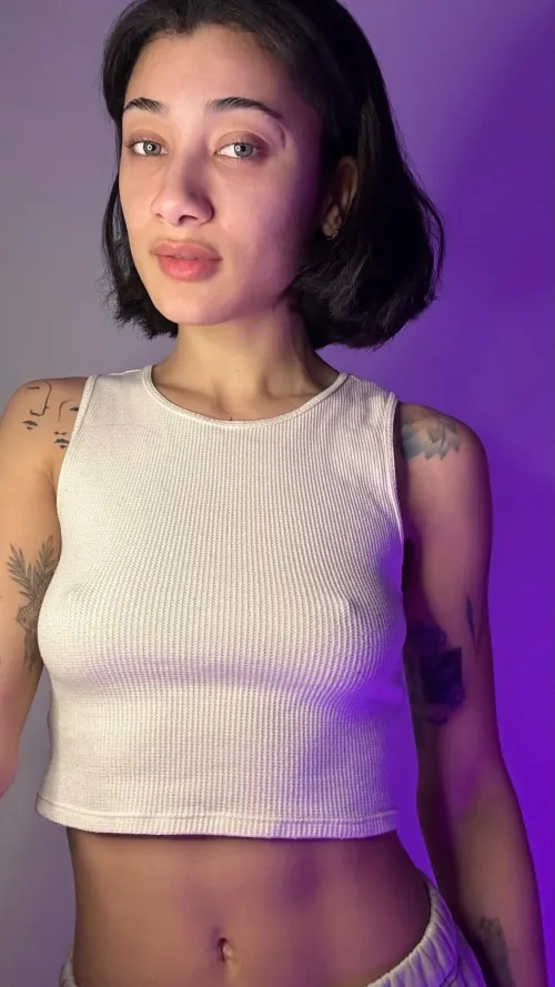 Thumbnail Braless Comfort: MulberryGlum4991's Cozy Chronicles