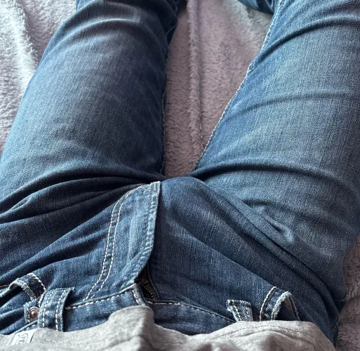 Thumbnail Curious Encounter: Countrydude57's 24-Curious Experience in Bulges