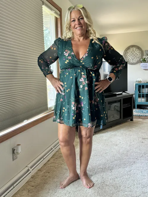 Thumbnail Professional_Form992's Confession: Embracing Aging Gracefully at 48