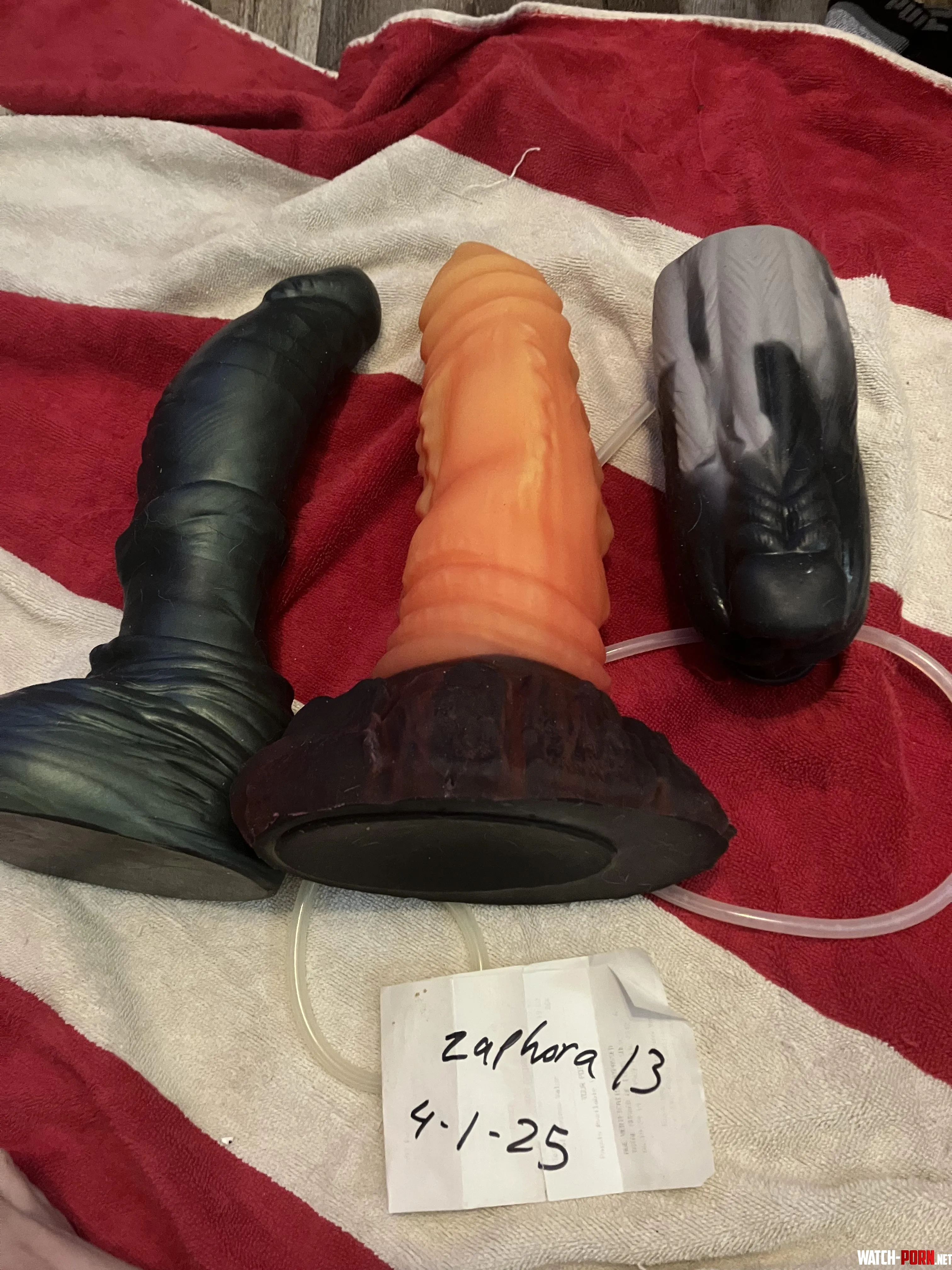 XL toys for 100 each and a David muzzle by Zaphora13