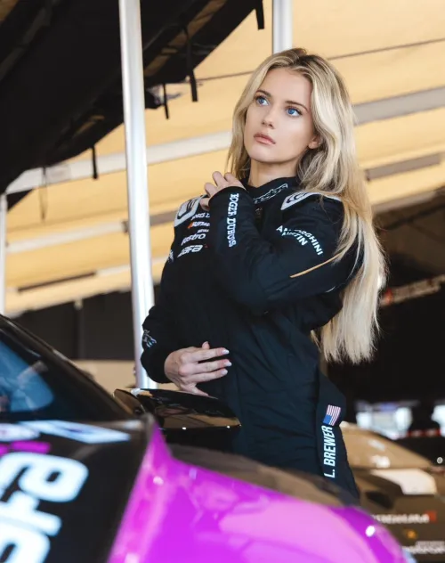 Thumbnail Unveiling the Beauty of Lindsay Brewer by Northern89Lights