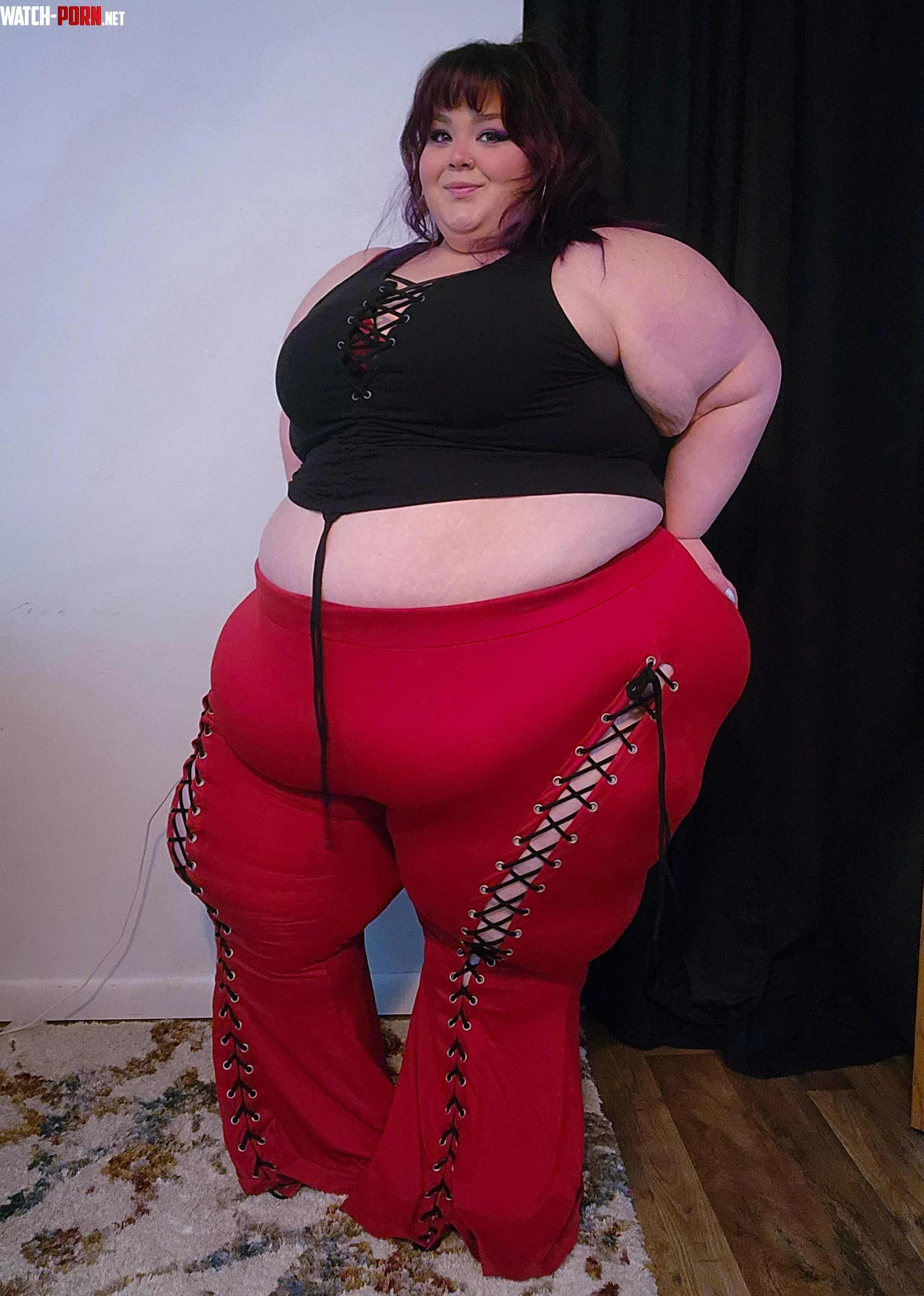 Obsessed with these pants by itsbubblybooty