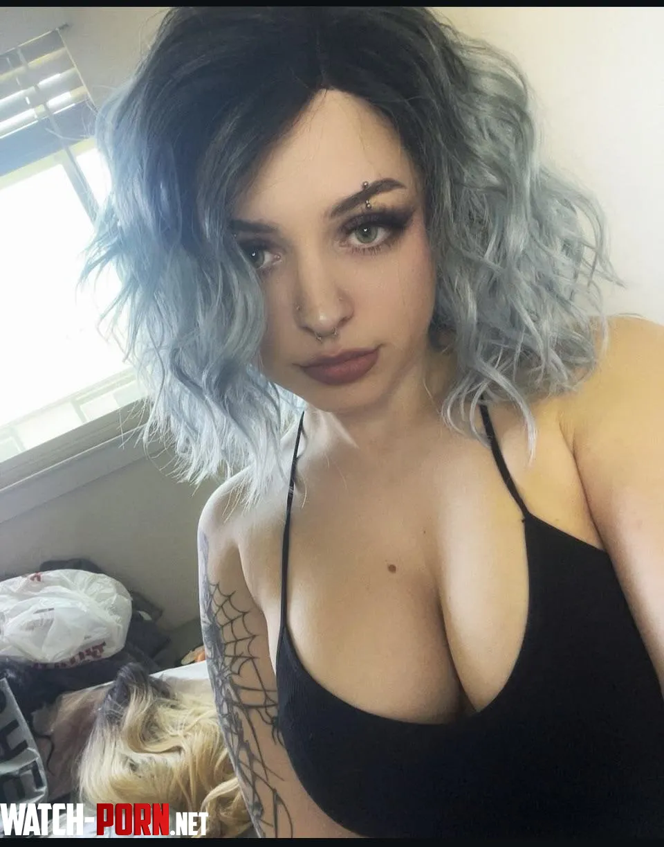 Should I go back to blue by Sweett_Candies