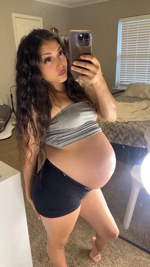 Thumbnail Captivating Curves: DatChickenHead's PregnantPetite Journey