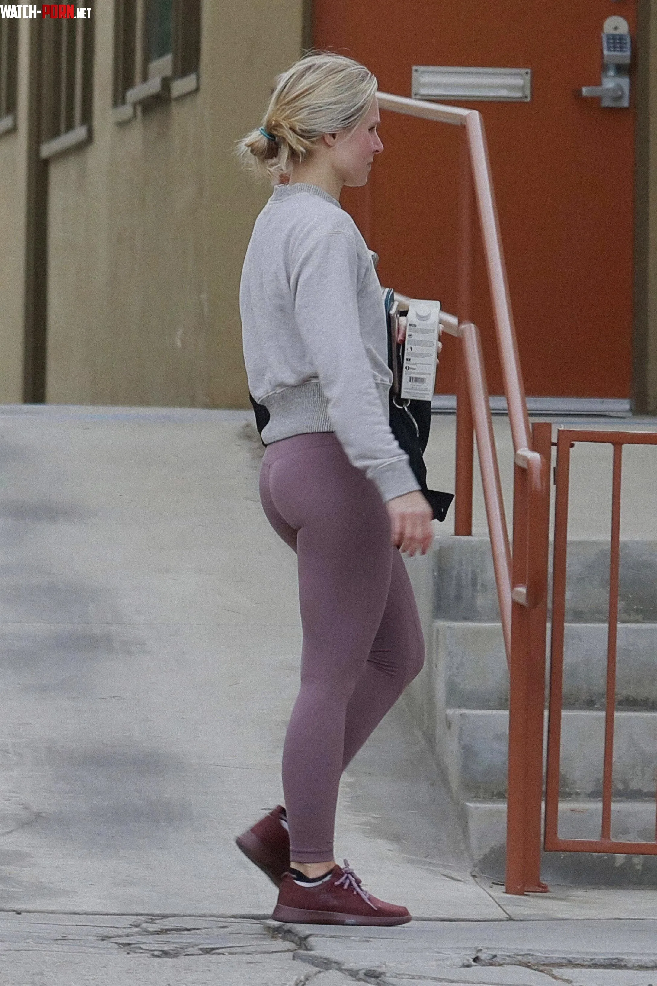 Kristen Bell by McCoy303