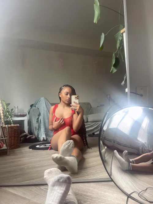Thumbnail More Than One Angle: Missvalie's Playful Antics